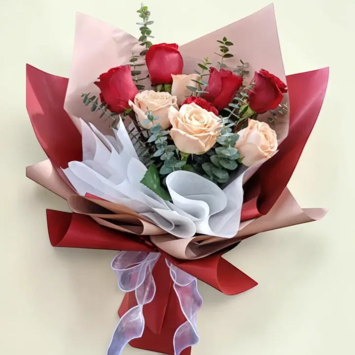 Tender Bliss rose hand bouquet for birthday or anniversary with delivery in Kuala Lumpur and Selangor