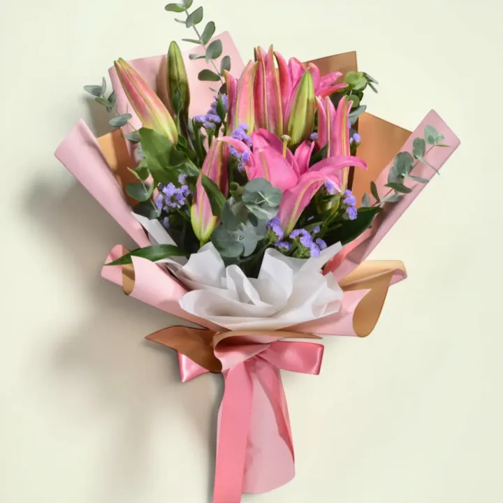 Secret Garden lilies and statice hand bouquet for birthday or anniversary with delivery in Kuala Lumpur and Selangor