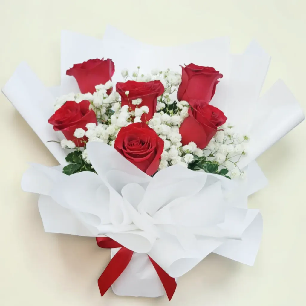 Love in Bloom rose and baby’s breath hand bouquet for birthday or anniversary with delivery in Kuala Lumpur and Selangor