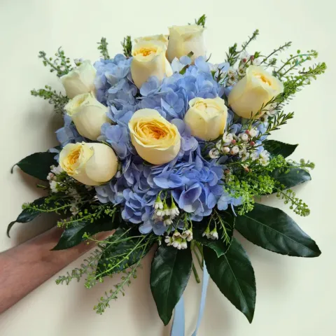 Floral Whisper rose and hydrangea hand bouquet for bridal and wedding with delivery in KL and Selangor