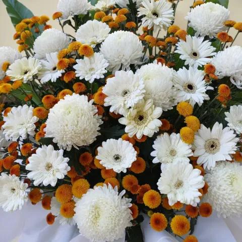 Lasting Tribute condolence and funeral flowers sympathy stand with delivery in Kuala Lumpur and Selangor