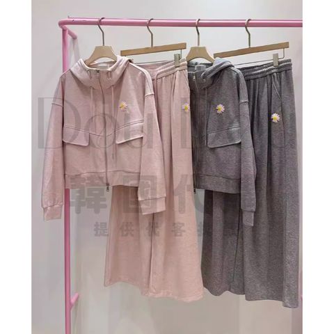 tw-11134207-820l4-mlghinzrm1hr54