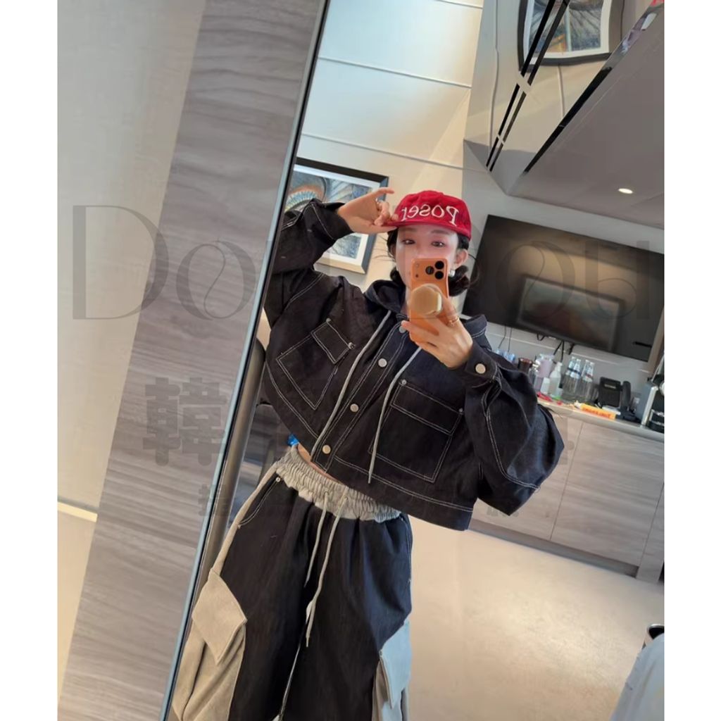 tw-11134207-820lf-mlghoy1u4rurcc