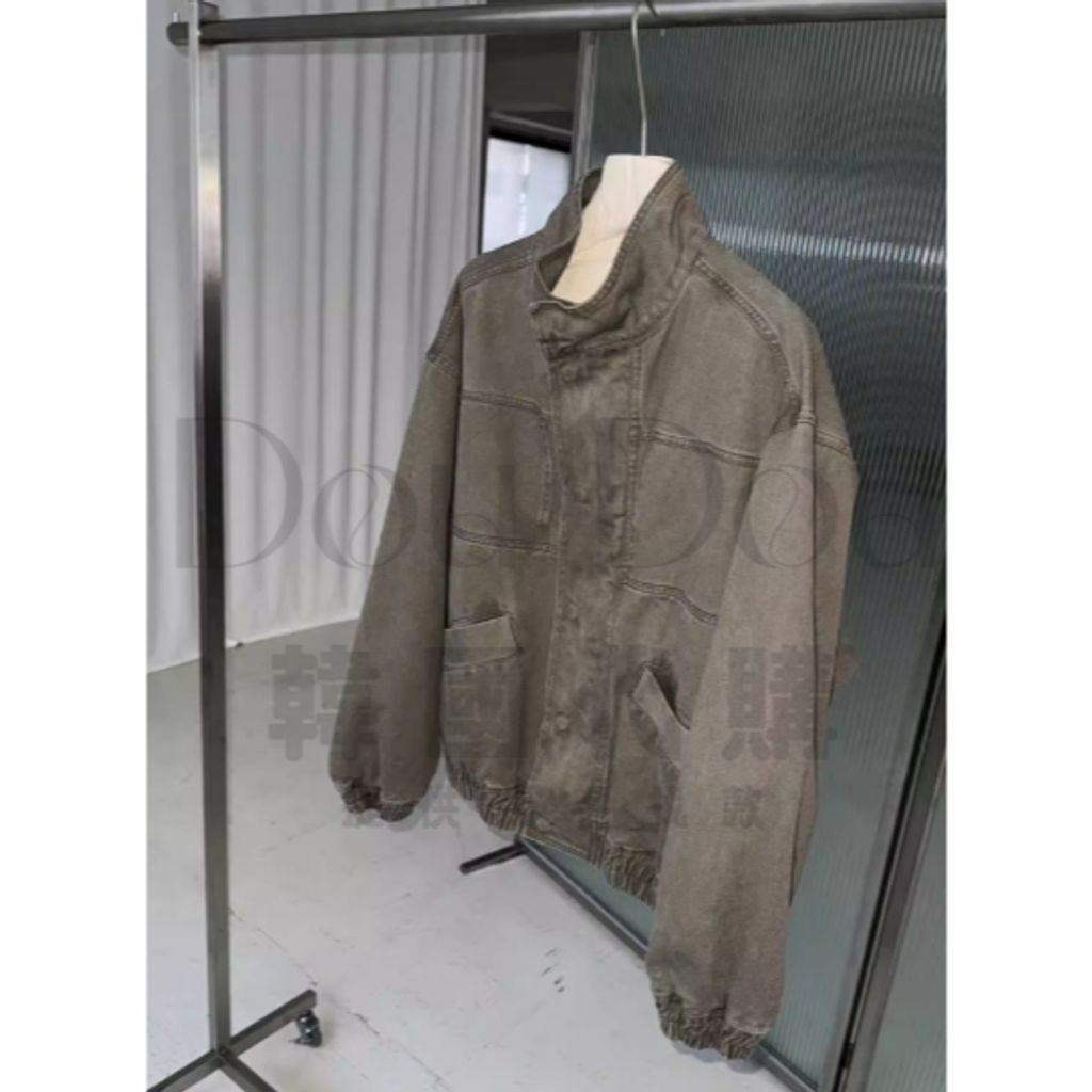 tw-11134207-820lg-mljiw8atw5c4b8