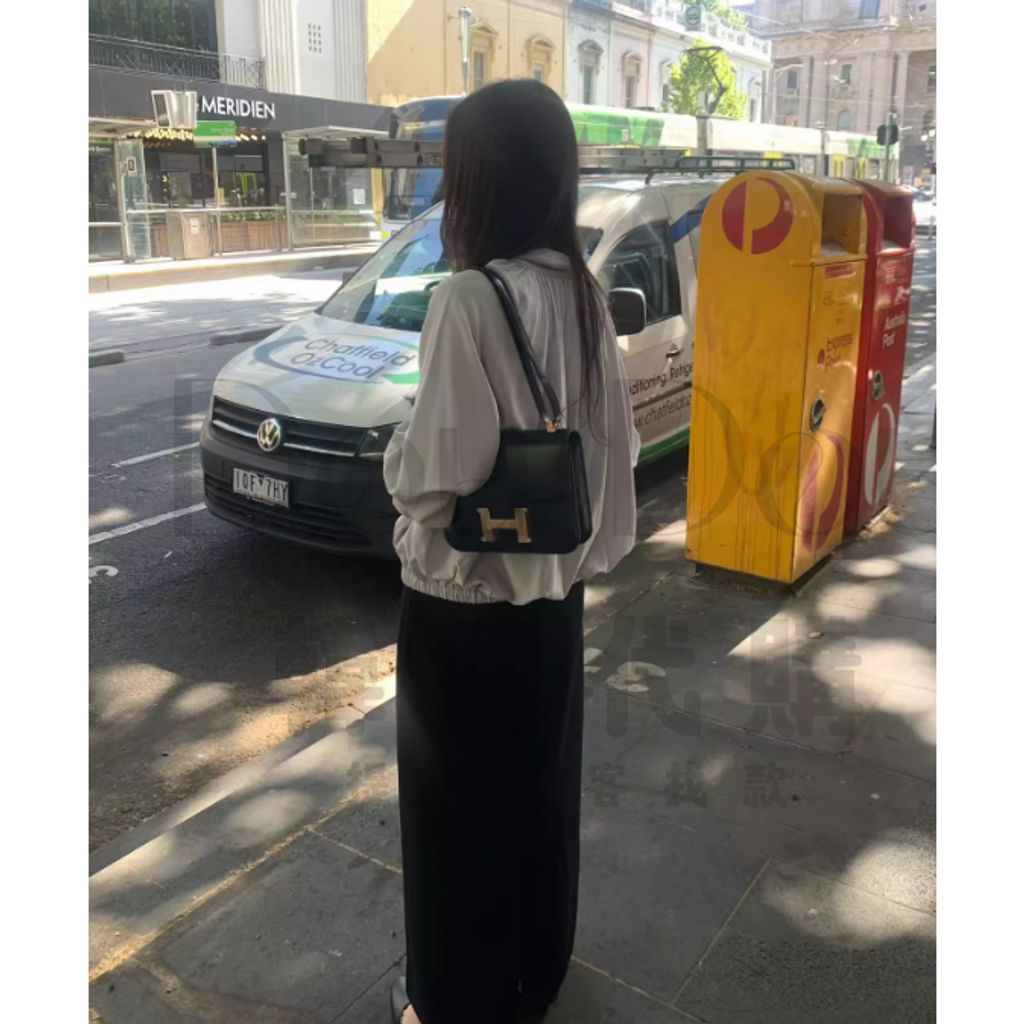 tw-11134207-820li-mlm7n515o4xs3b