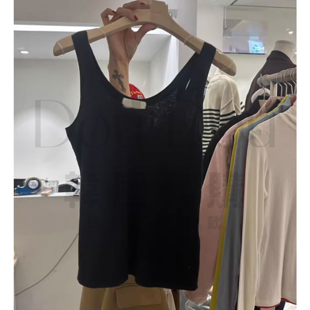 tw-11134207-820l5-mlnpydoqs1dvb5