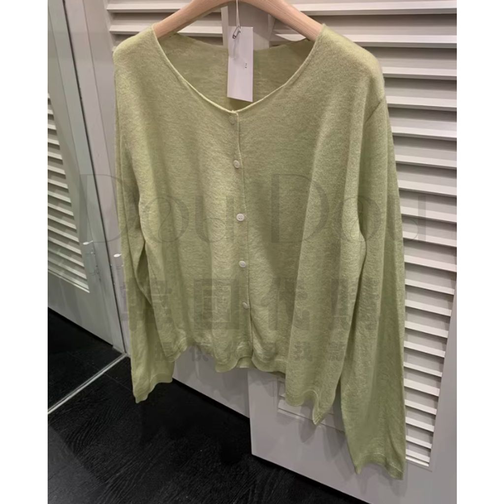 tw-11134207-820l9-mlnjatkbgsn9a5