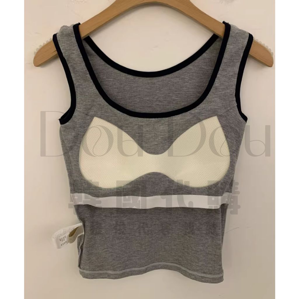 tw-11134207-820lf-mlp6dwsq7o5r2e