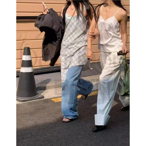 tw-11134207-820lc-mlqeujjf11c8be