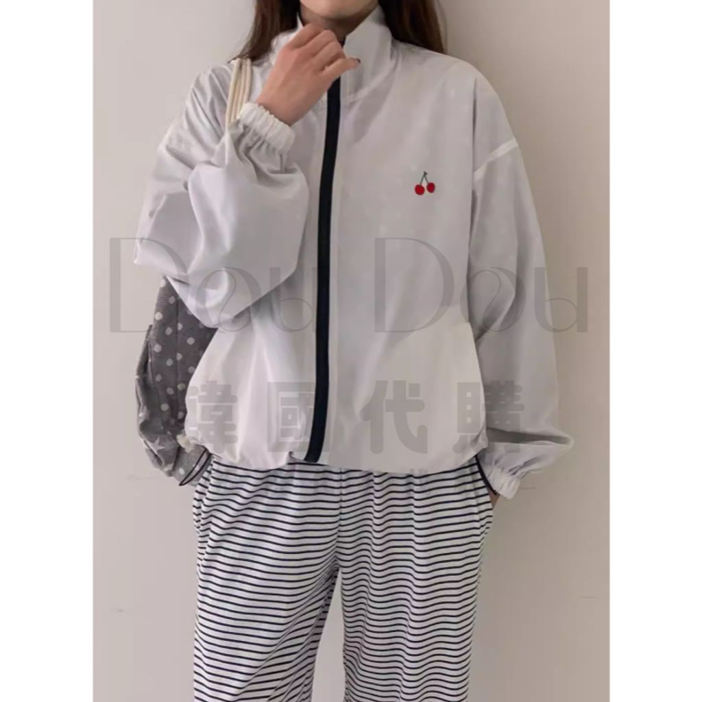 tw-11134207-820l5-mlqngy81to1wdb