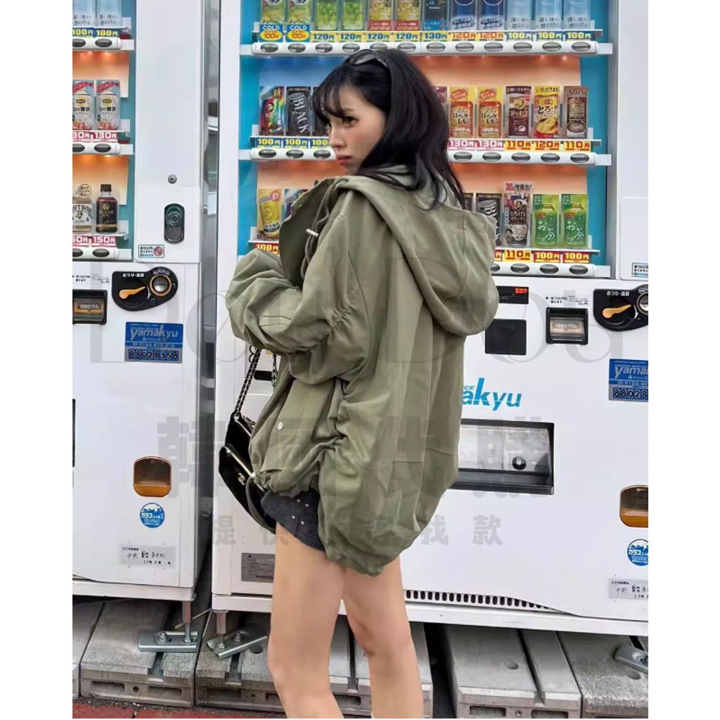 tw-11134207-820lf-mluji1yscr2n23