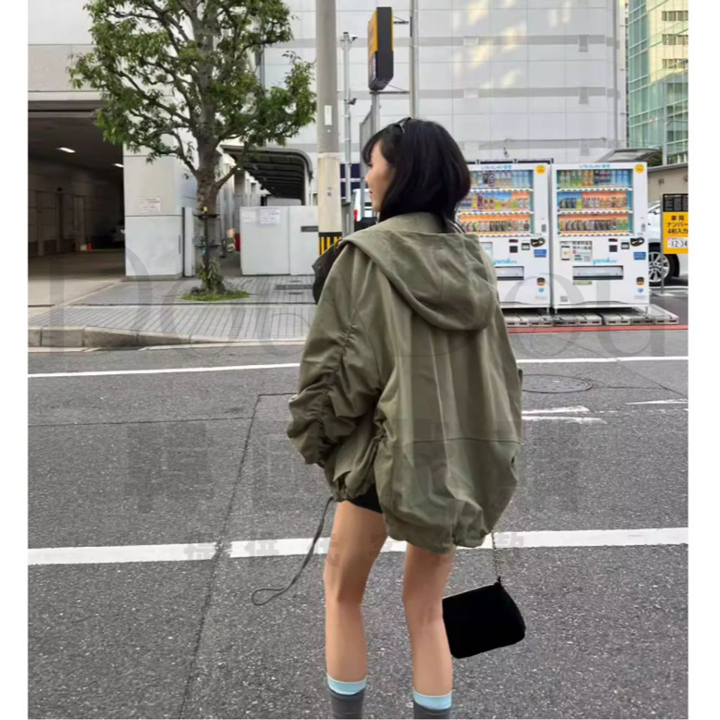 tw-11134207-820lf-mluji1x9klqdf5