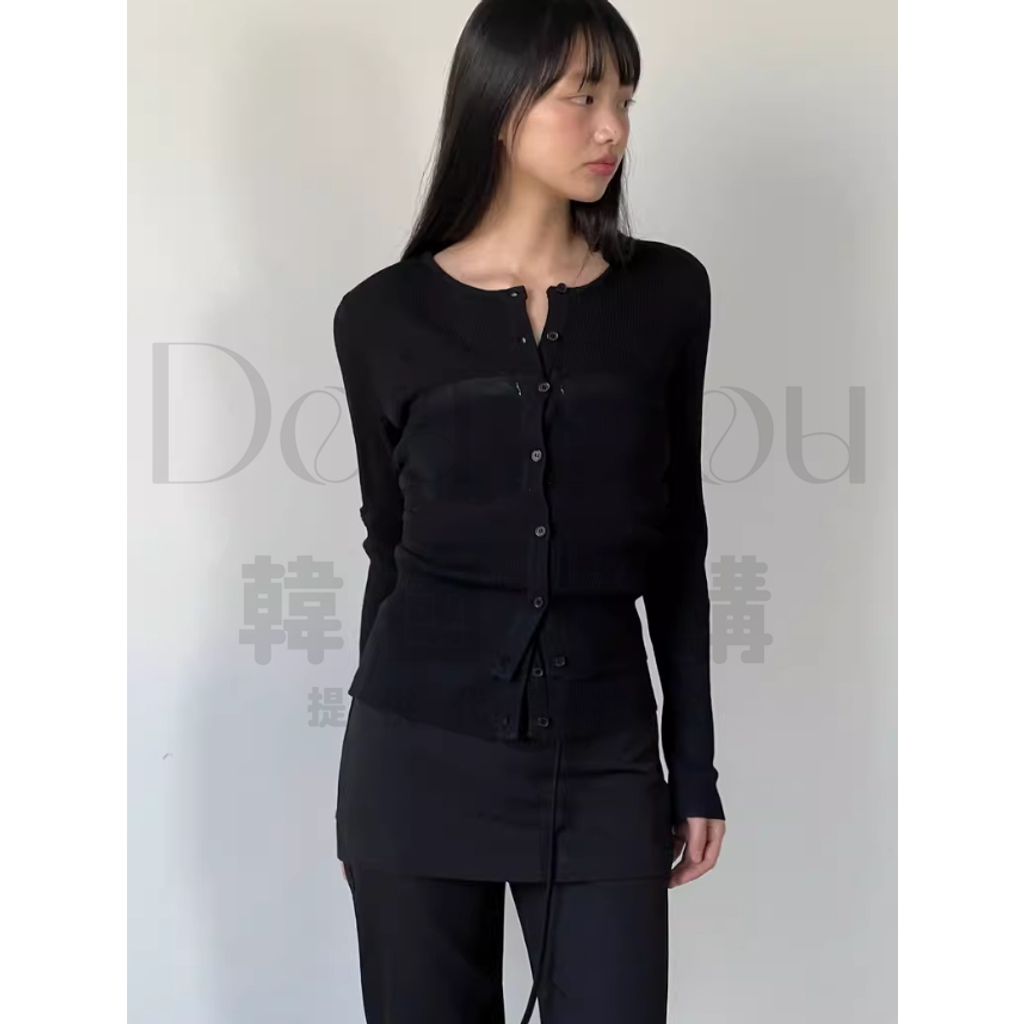 tw-11134207-820l7-mlrzqw8dmr5va0