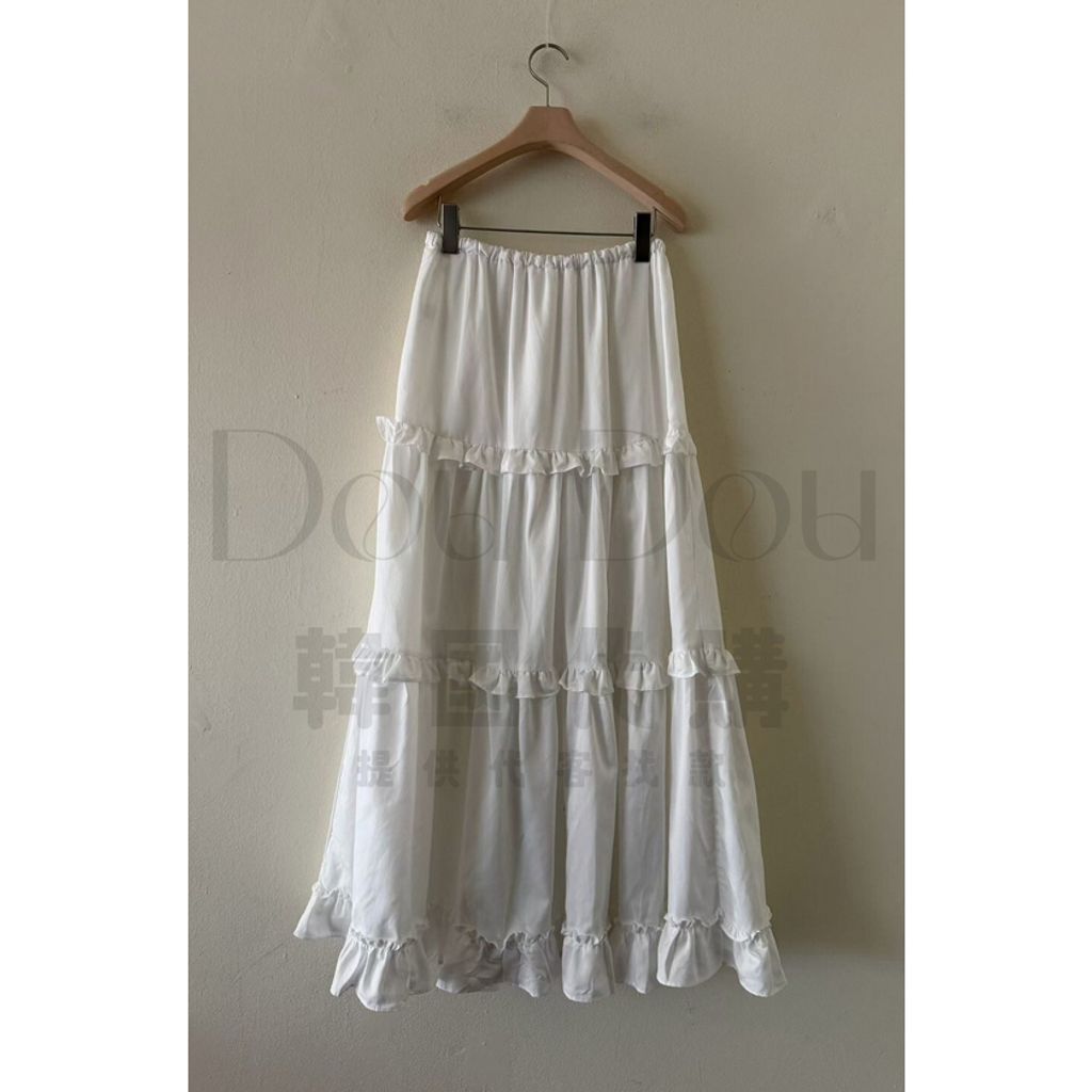 tw-11134207-820le-mlunx5znj18k41