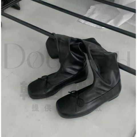 tw-11134207-820l6-mlw6fyo57x1ebf