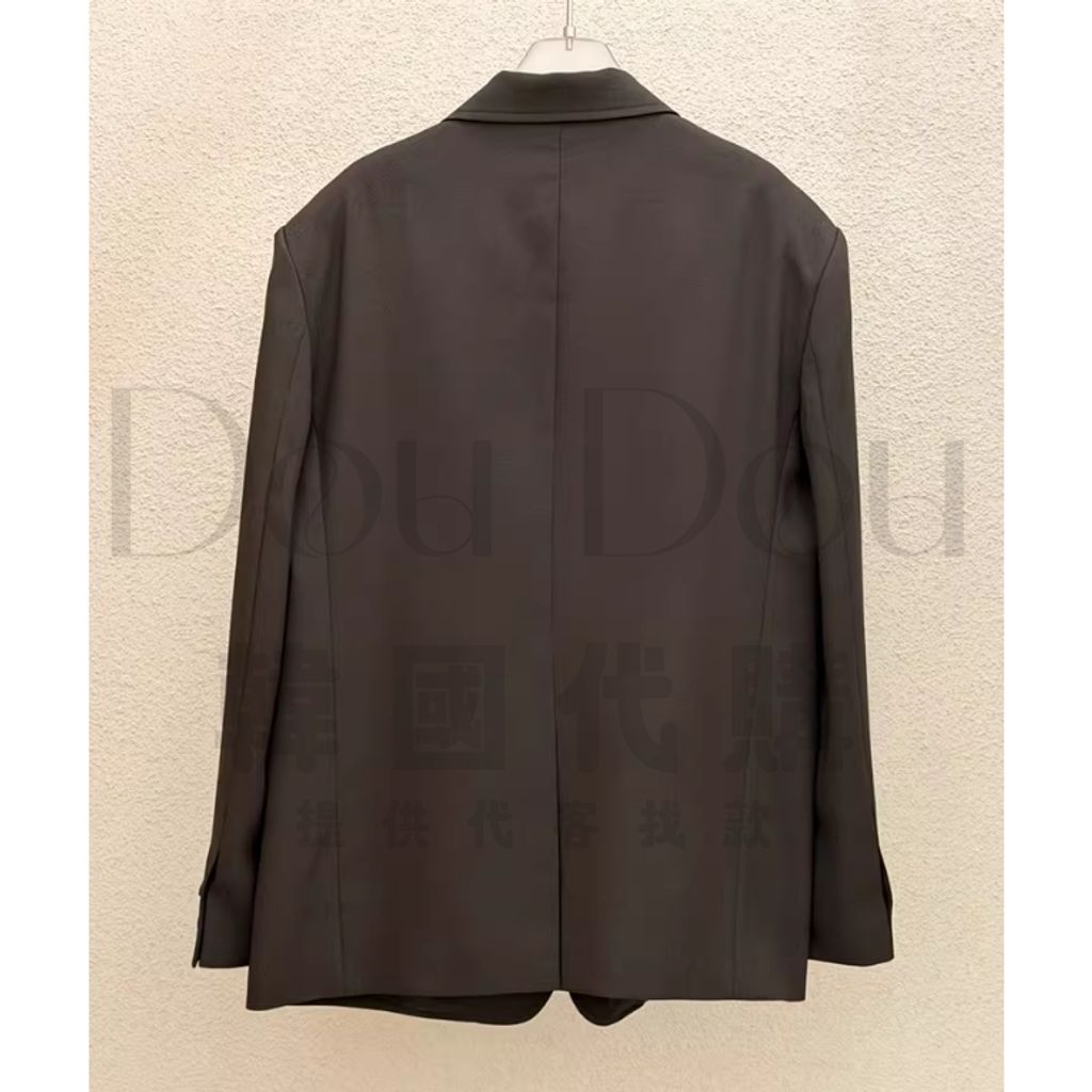 tw-11134207-820l9-mlw9ld6sbym9ad