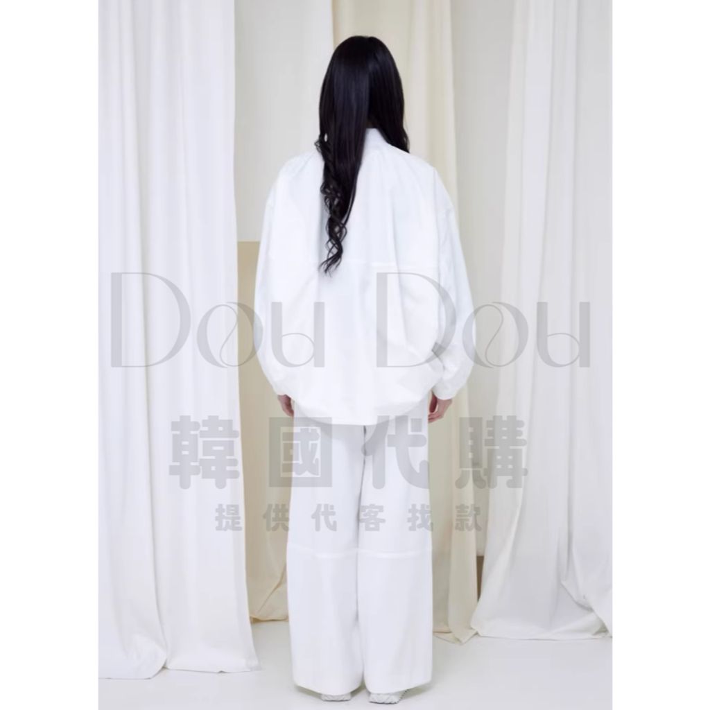 tw-11134207-820l5-mlwabzgq23gv9a