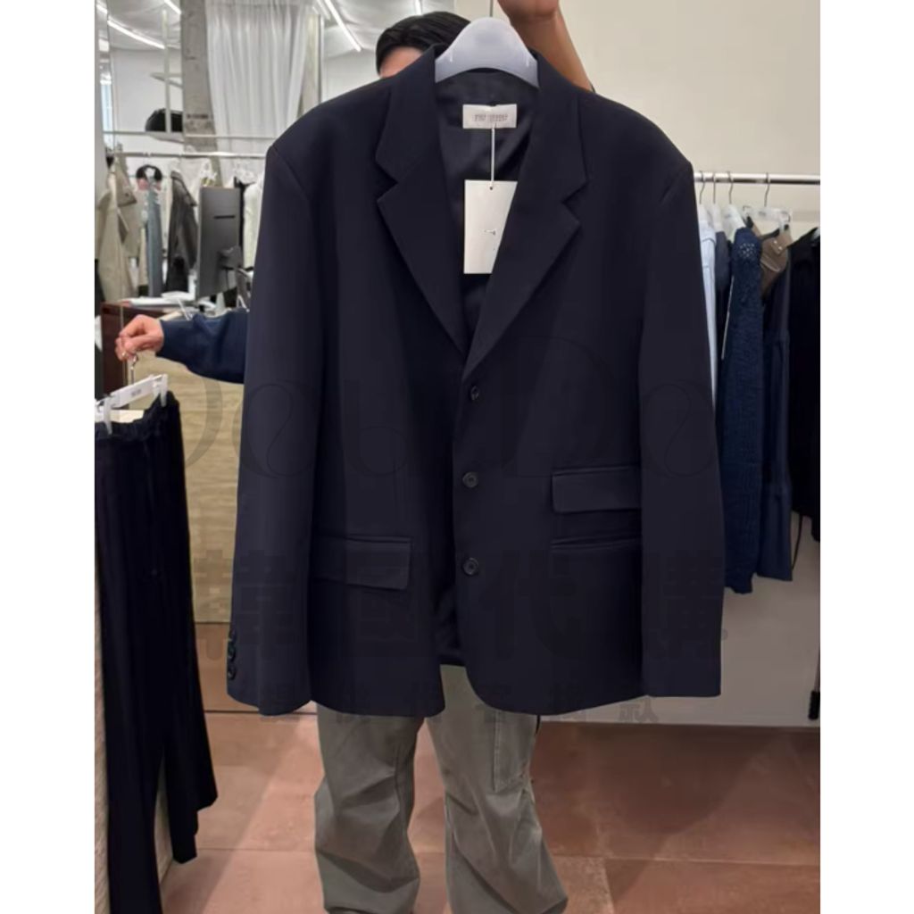 tw-11134207-820le-mlz0ajf4pjphd9