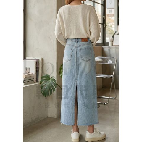 tw-11134207-820l5-mm01clzlcq2we1