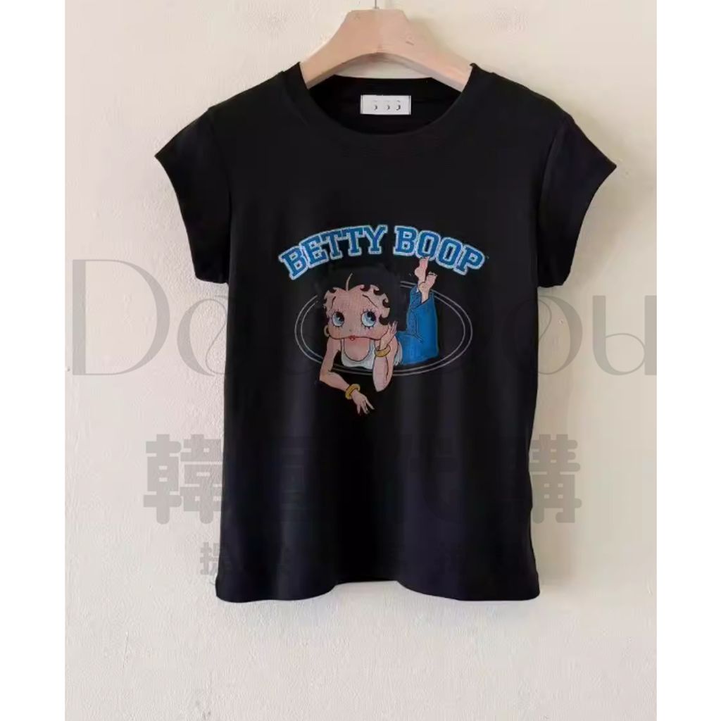 tw-11134207-820la-mlz5p1kw13i912