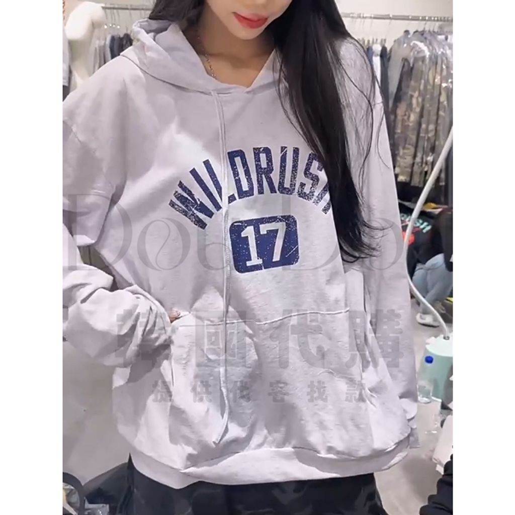 tw-11134207-820l9-mlz0k1sc3hmq17