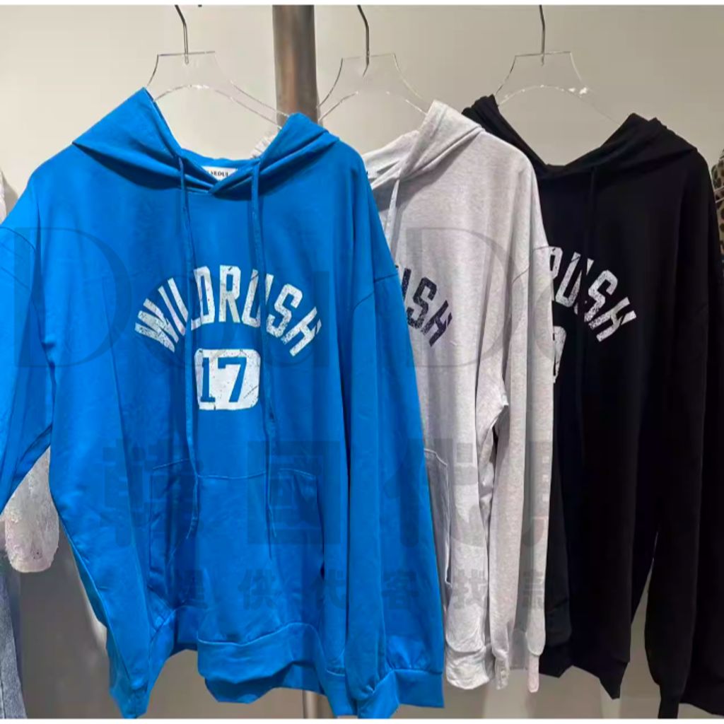 tw-11134207-820lg-mlz0k1s93bwk1f