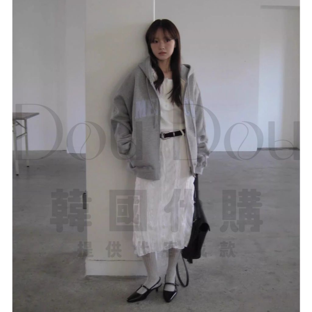 tw-11134207-820l6-mlzr98u44zcz4a