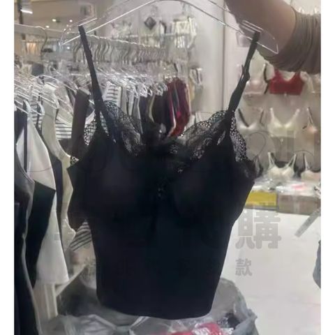 tw-11134207-820l4-mm012vw0fjep48