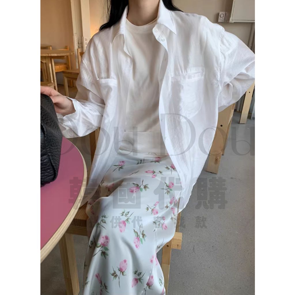 tw-11134207-820le-mm1gbce3ey9u81