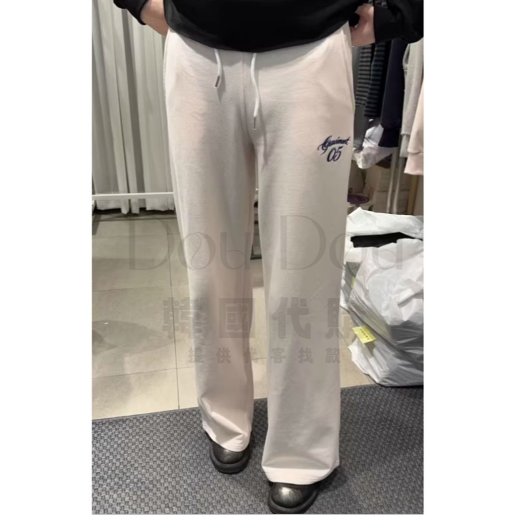 tw-11134207-820le-mm7lsassyx3827