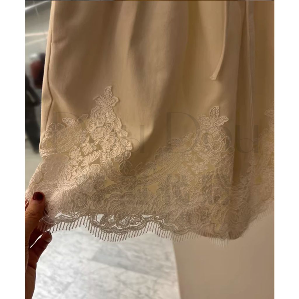 tw-11134207-820li-mm8b1pbygikj47