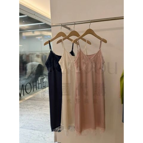 tw-11134207-820l9-mm870mgkjf9c49