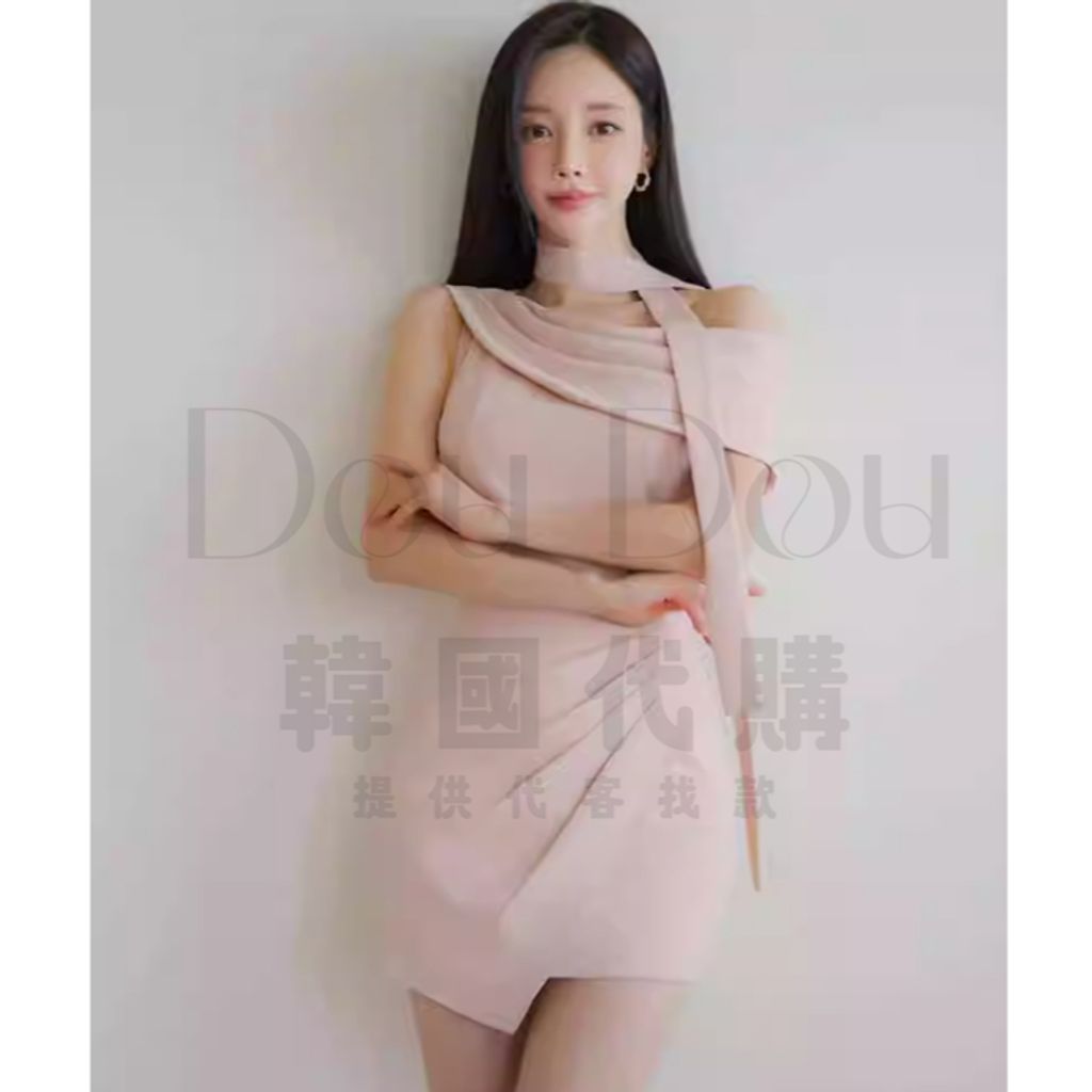 tw-11134207-820l4-mm8uxypmkr2bc4