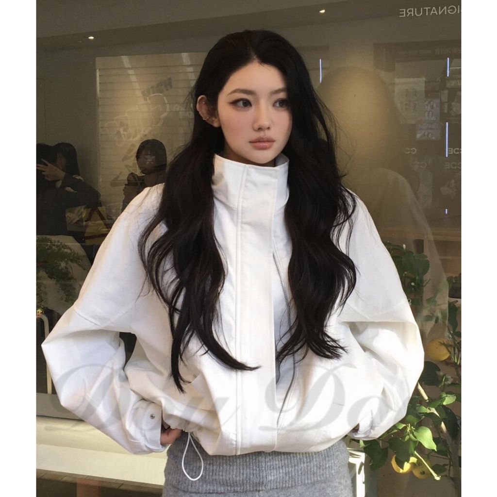 tw-11134207-820lc-mmbyt0lz4m4v00