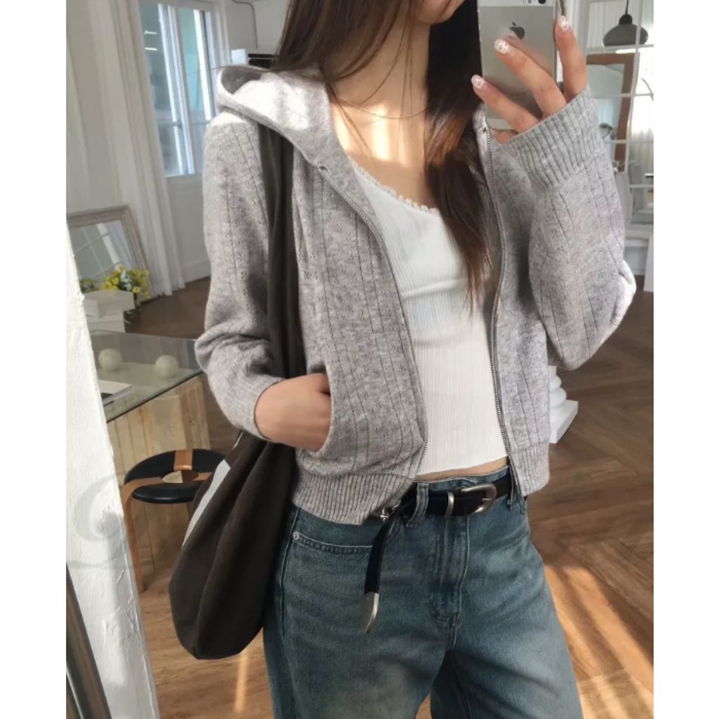 tw-11134207-820l9-mmagk0tsaz28dd