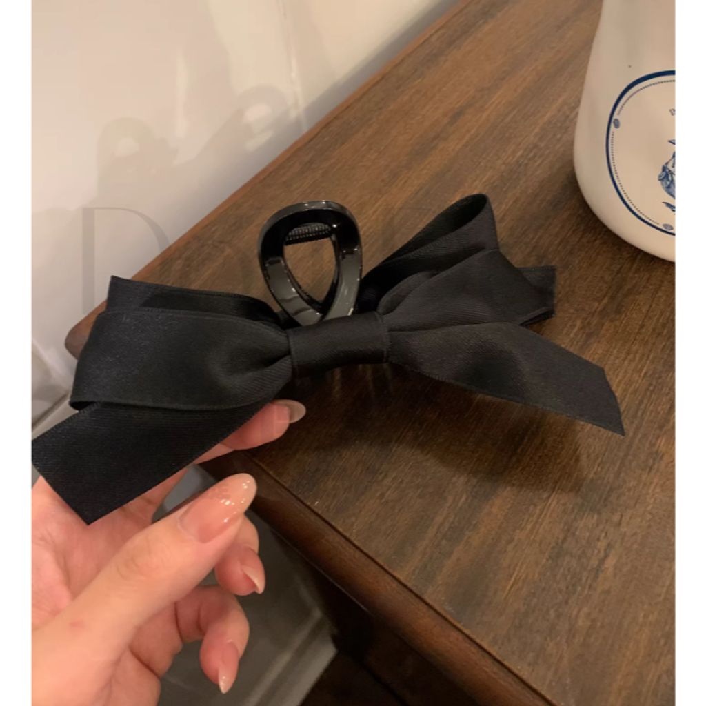 tw-11134207-820l9-mmesjsj07j0l87