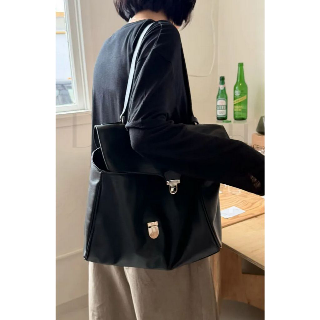 tw-11134207-820la-mmej38xo4xs371