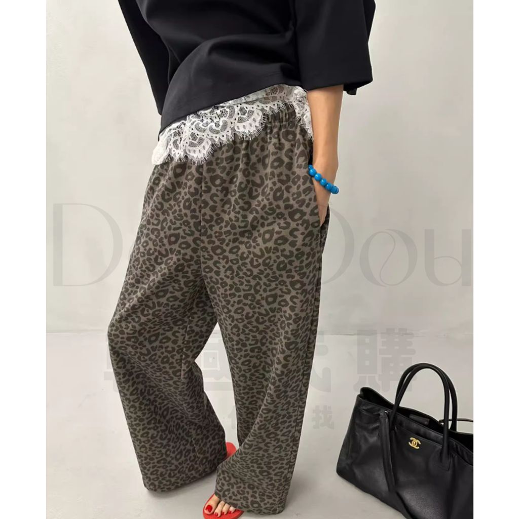 tw-11134207-820la-mmhiv4ri0kxu49