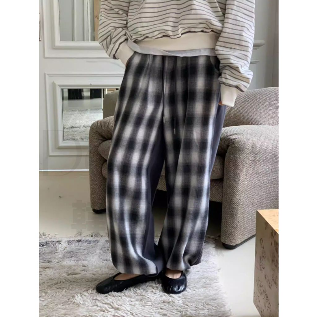 tw-11134207-820li-mmhmollrshs854