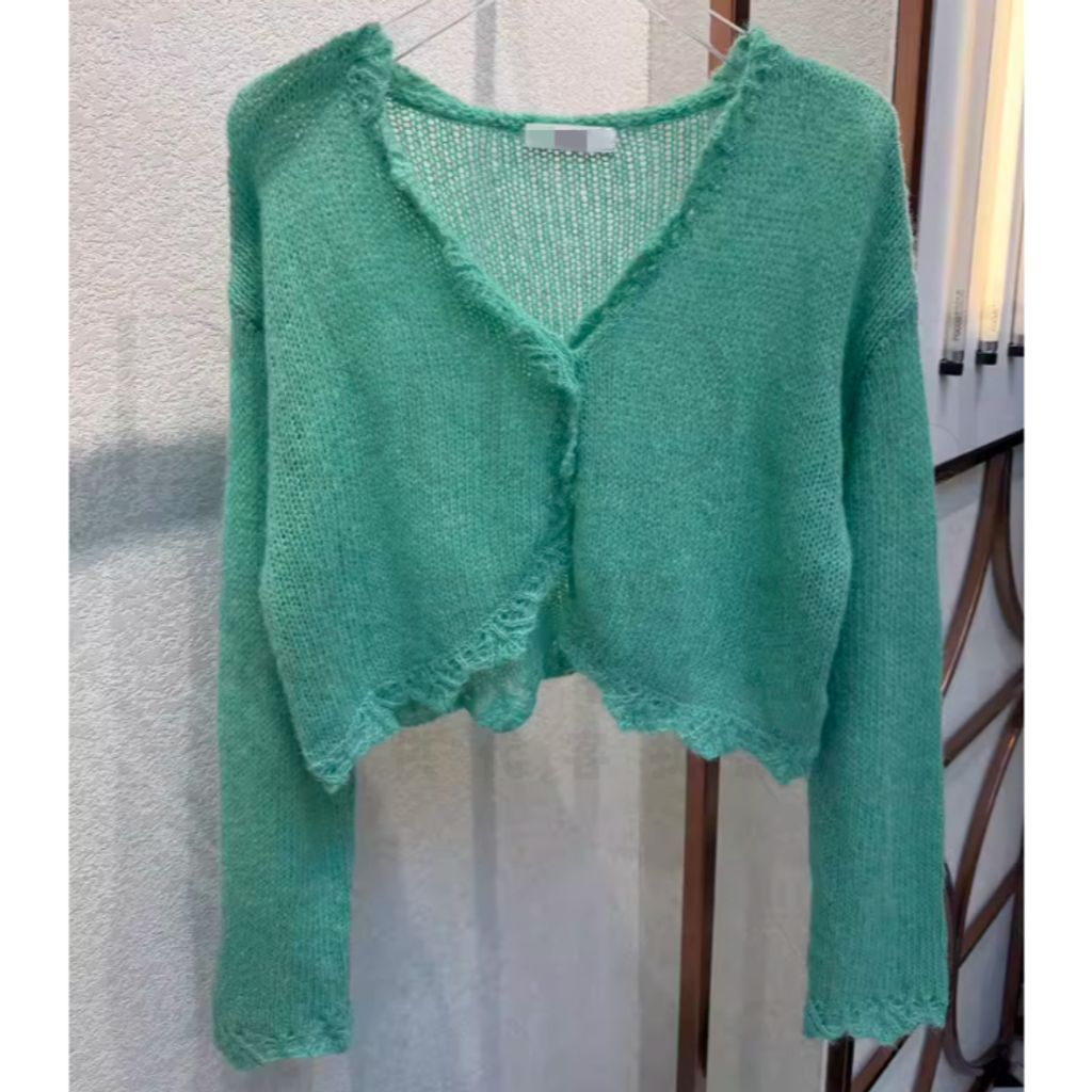 tw-11134207-820lg-mmllsggp73sye0