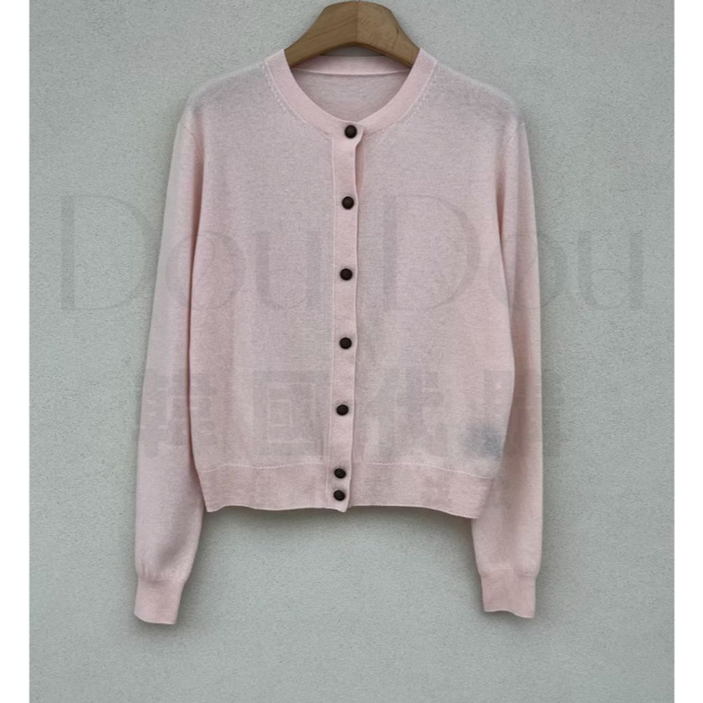 tw-11134207-820le-mmls97j0a2o142