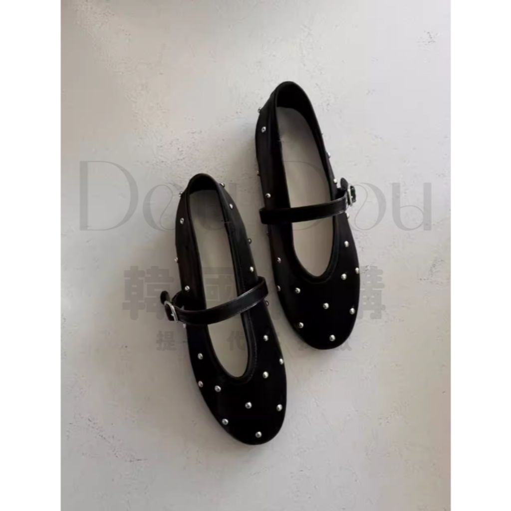 tw-11134207-820lf-mmkc9jiirqbnca