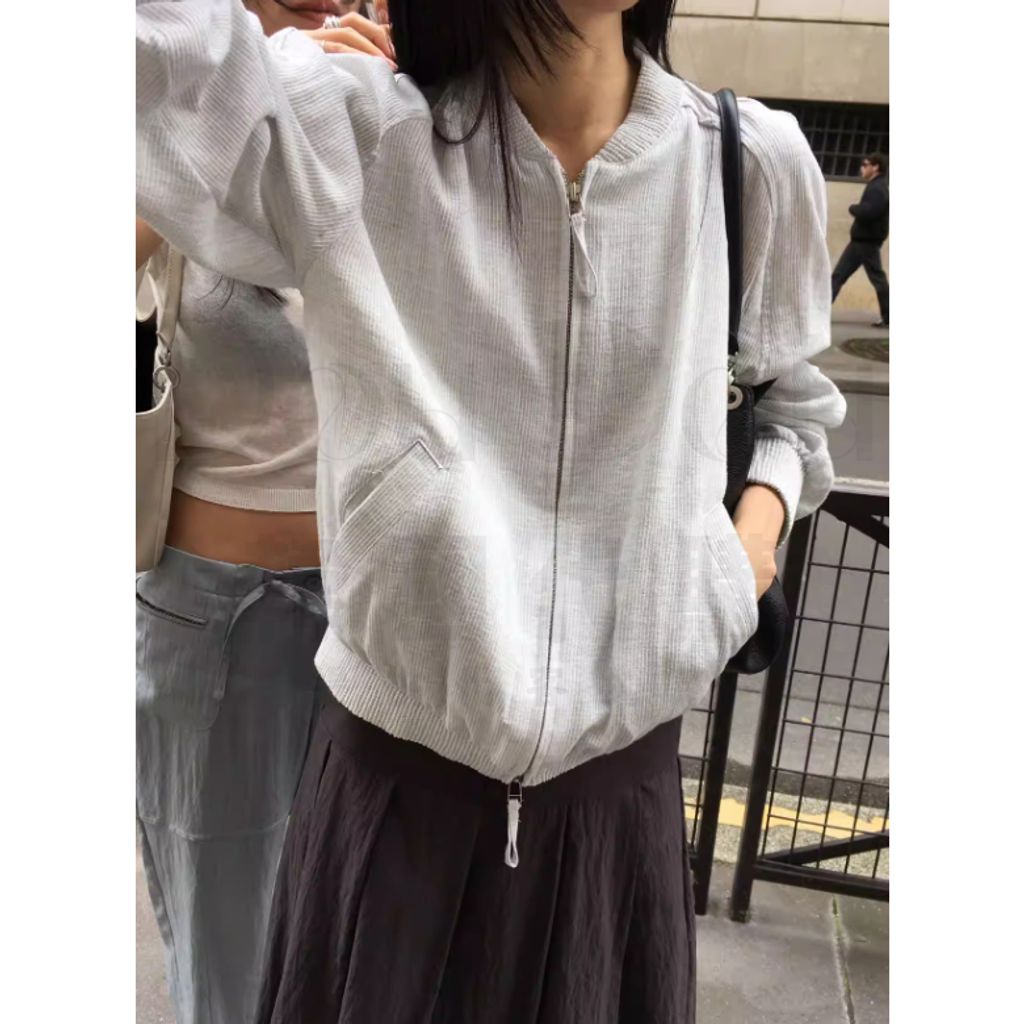 tw-11134207-820lg-mmt2au6fr7y997
