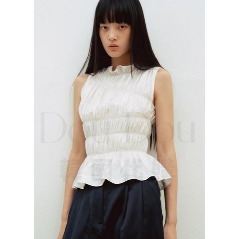 tw-11134207-820lc-mnay6ktkwfsy3d