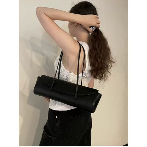 tw-11134207-820lf-mnbkt403oqo440