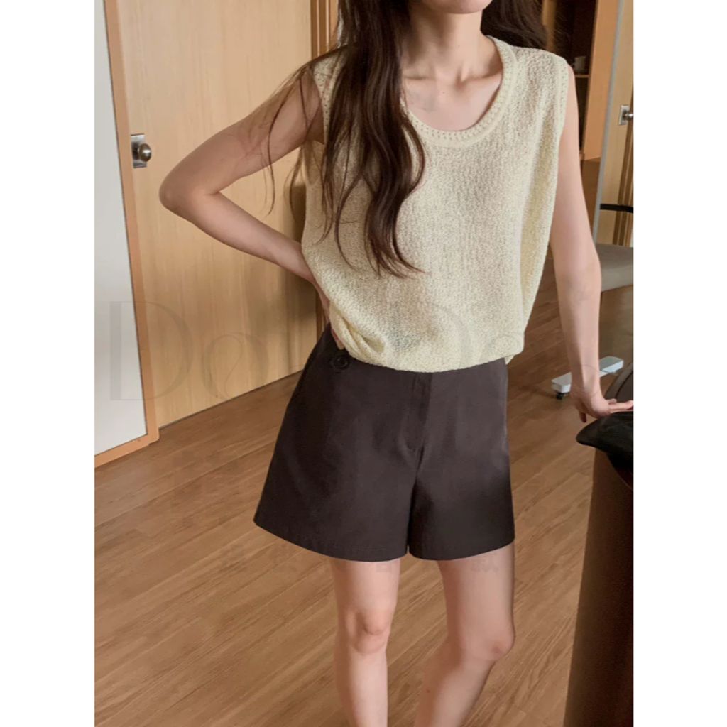 tw-11134207-820l9-mnlm4a7nrbwm44