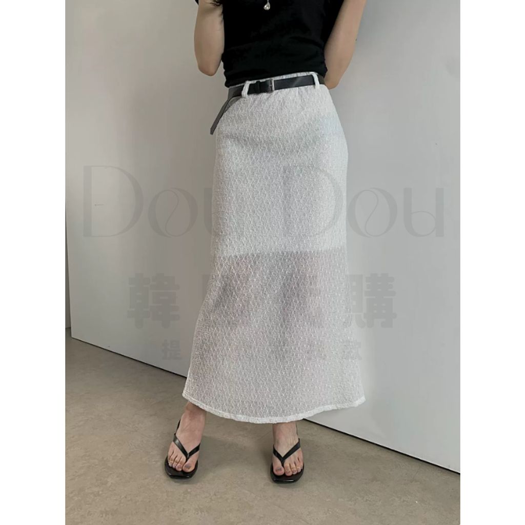 tw-11134207-820ld-mnwyznu6t8uebe