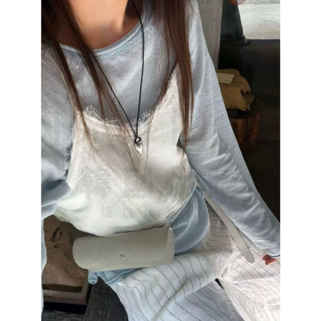 tw-11134207-820lc-mo1gmh0qh0qubd