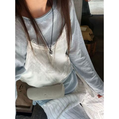 tw-11134207-820lc-mo1gmh0qh0qubd