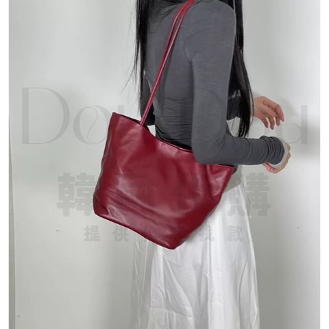 tw-11134207-820lf-mo5lv0w3ur5tbc